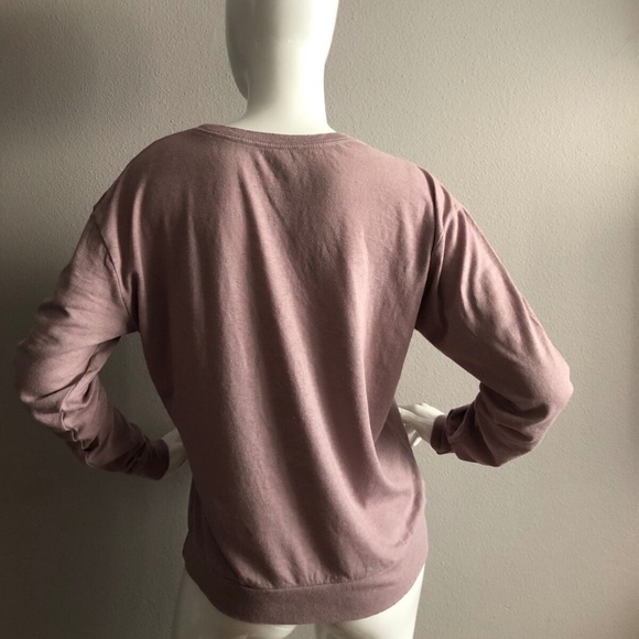 Donald Robertson for Junk Food Long Sleeve Pullover SIZE Small - Picture 2 of 5